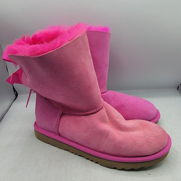 Ugg Bailey Bow II Girls Size 4 Pink Blossom Boots Pull On Casual Walking School - Picture 1 of 14